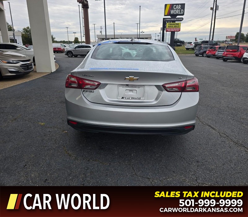 Chevrolet Malibu Vehicle Full-screen Gallery Image 5