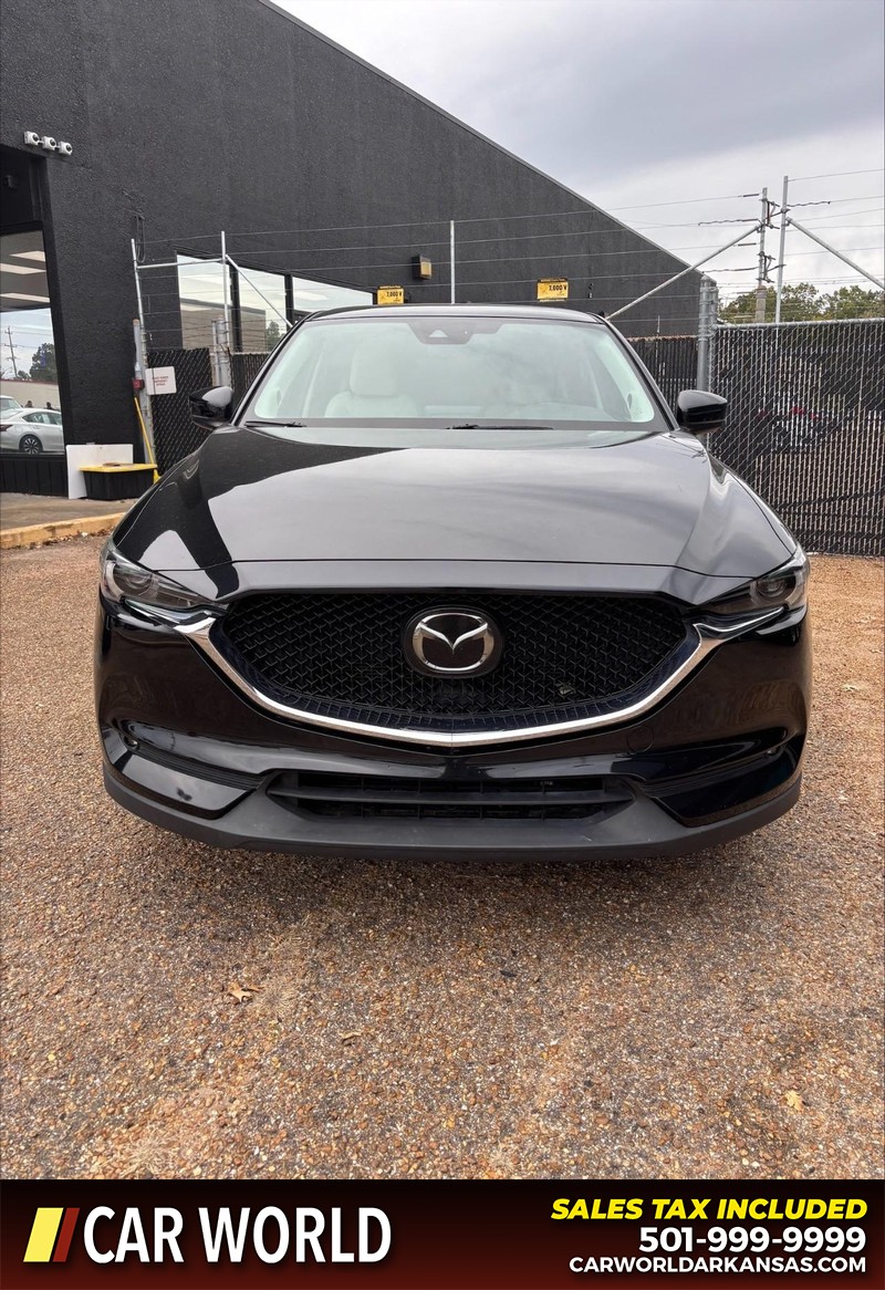 Mazda CX-5 Vehicle Full-screen Gallery Image 10