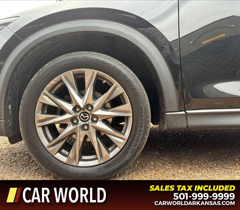 Mazda CX-5 Vehicle Full-screen Gallery Image 11
