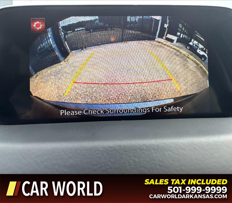 Mazda CX-5 Vehicle Full-screen Gallery Image 19