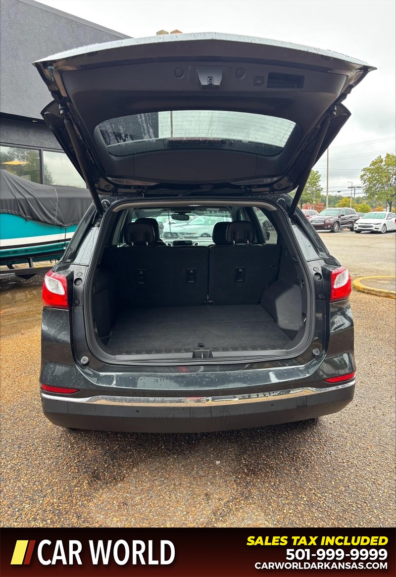 Chevrolet Equinox Vehicle Full-screen Gallery Image 5