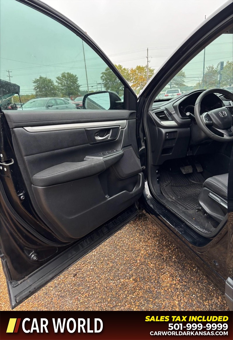 Honda CR-V Vehicle Full-screen Gallery Image 12