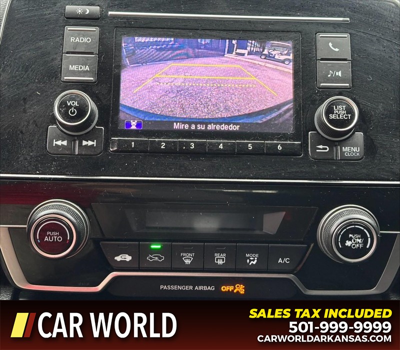 Honda CR-V Vehicle Full-screen Gallery Image 18