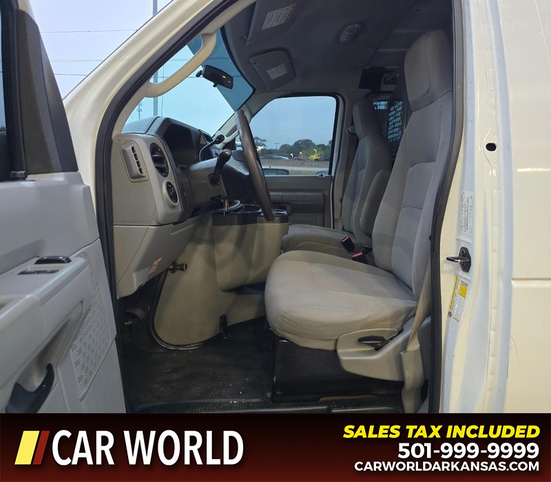 Ford Econoline Cargo Van Vehicle Full-screen Gallery Image 8