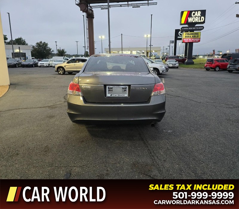 Honda Accord Sedan Vehicle Full-screen Gallery Image 5