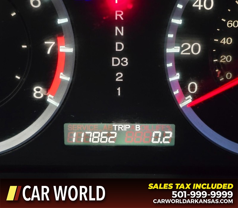 Honda Accord Sedan Vehicle Full-screen Gallery Image 15