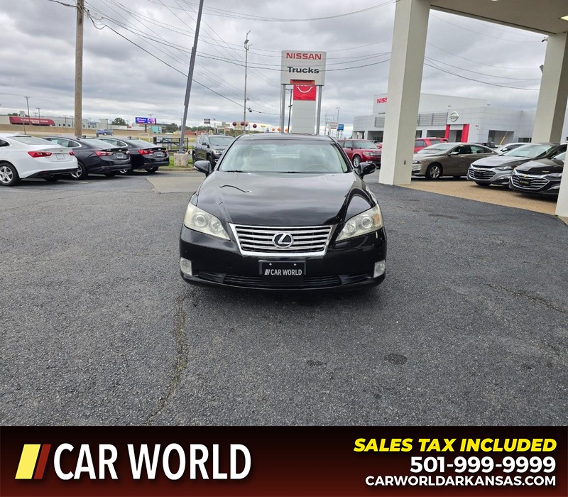 Lexus ES 350 Vehicle Full-screen Gallery Image 2