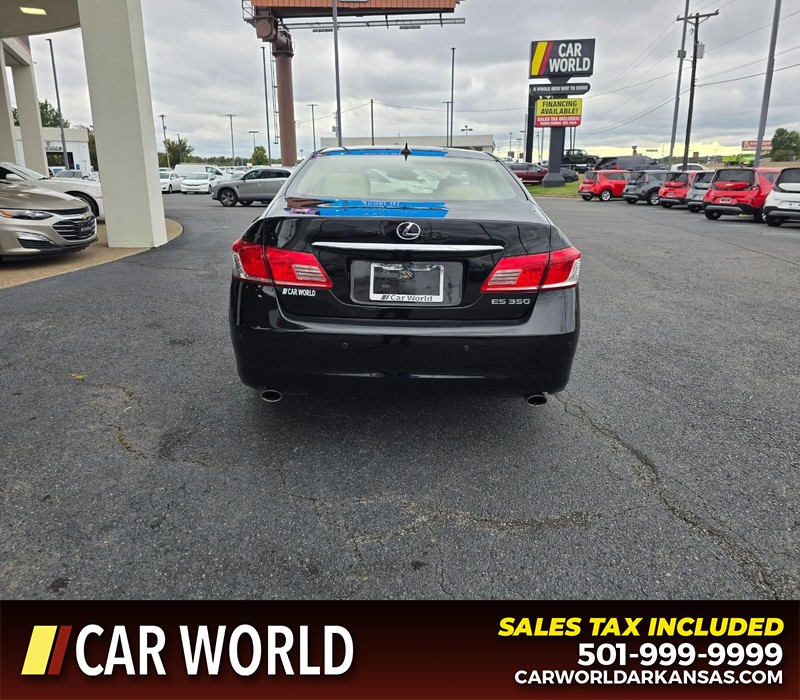 Lexus ES 350 Vehicle Full-screen Gallery Image 5