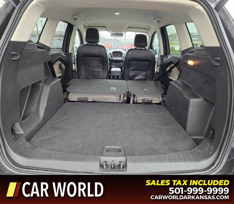 Ford Escape Vehicle Full-screen Gallery Image 15