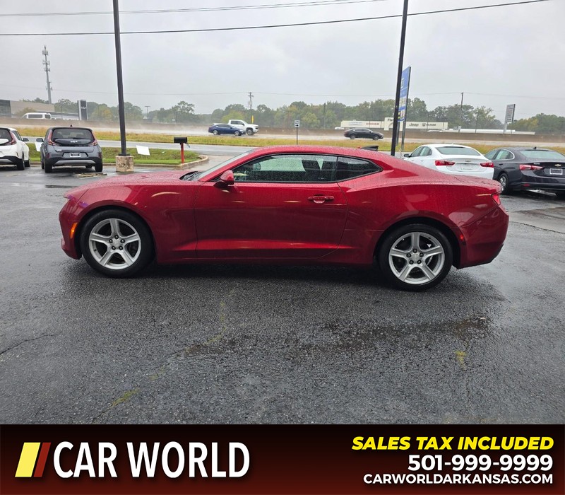 Chevrolet Camaro Vehicle Full-screen Gallery Image 4