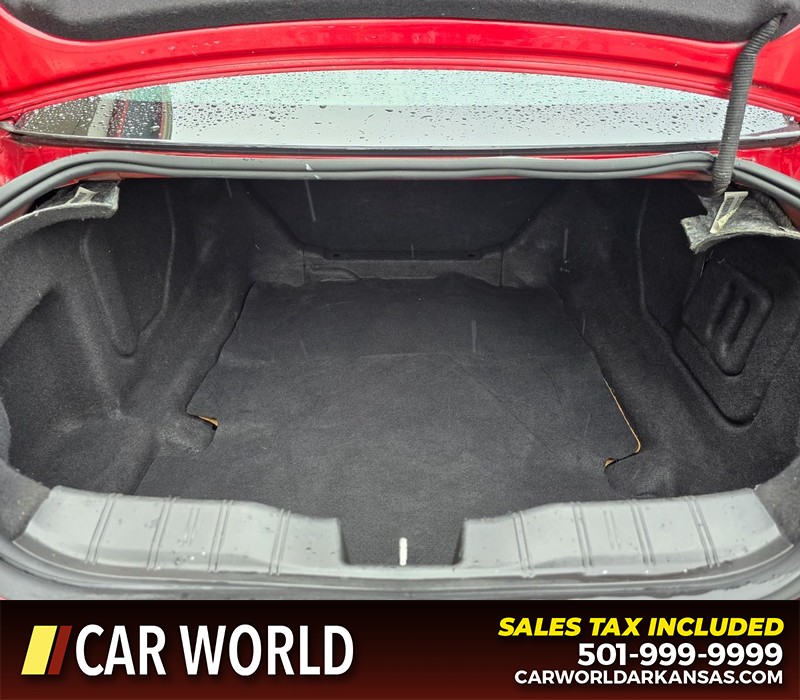 Chevrolet Camaro Vehicle Full-screen Gallery Image 12