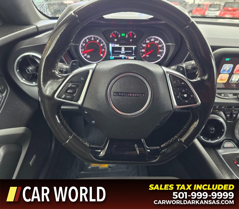 Chevrolet Camaro Vehicle Full-screen Gallery Image 14