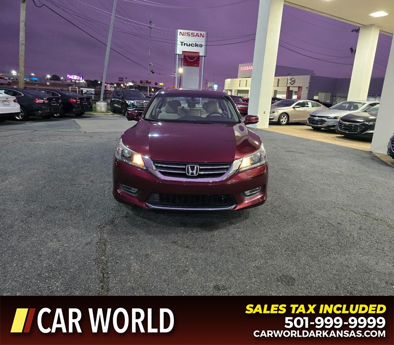 Honda Accord Sedan Vehicle Full-screen Gallery Image 2