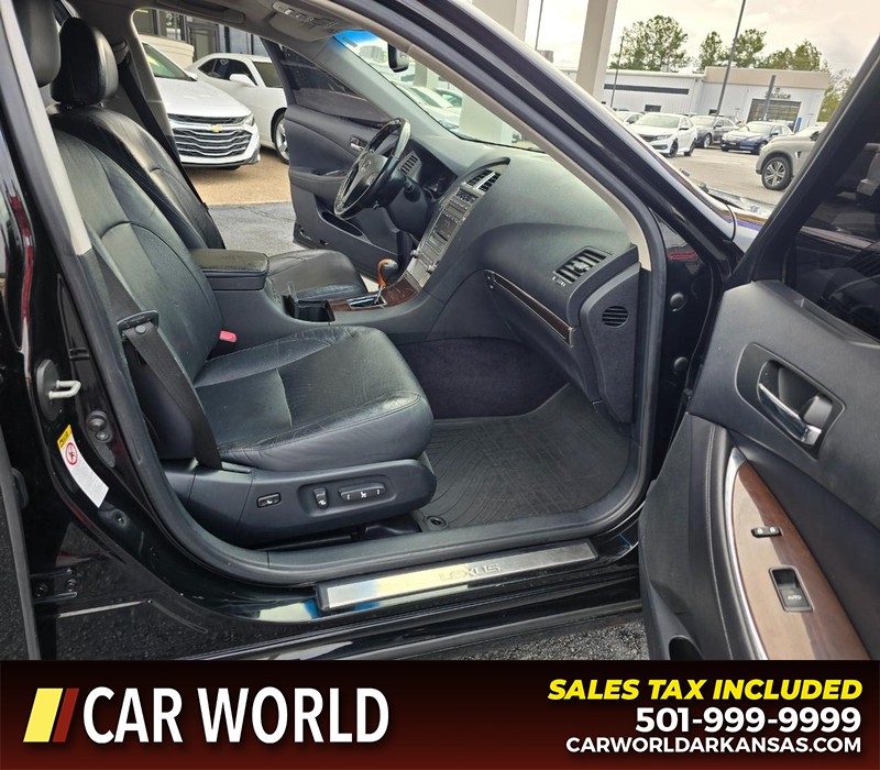 Lexus ES 350 Vehicle Full-screen Gallery Image 11