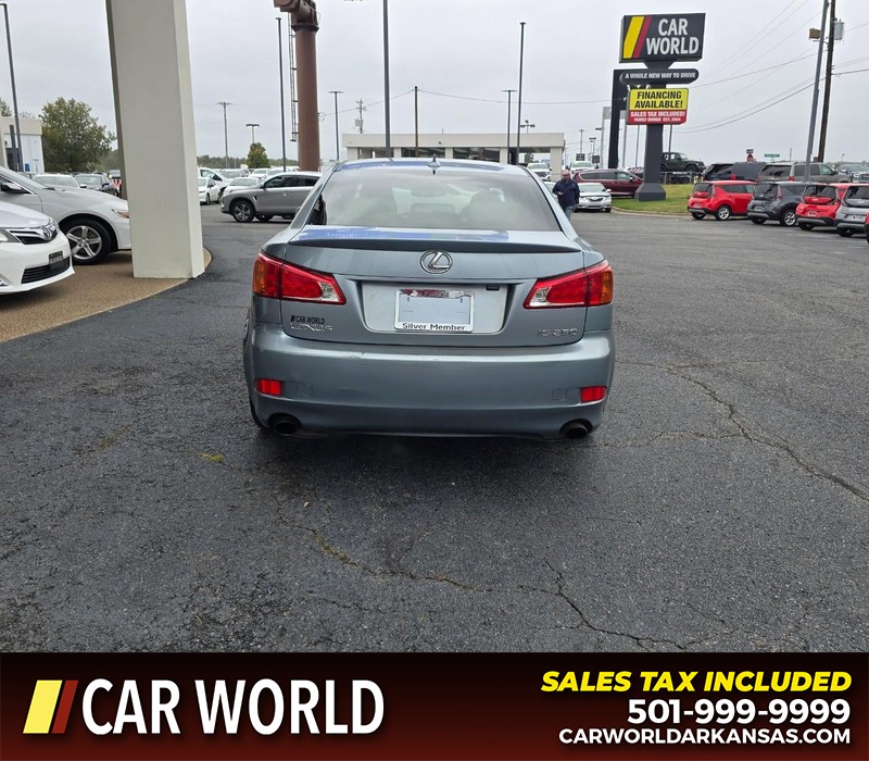 Lexus IS 250 Vehicle Full-screen Gallery Image 5