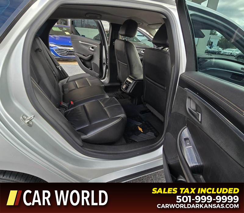 Chevrolet Impala Vehicle Full-screen Gallery Image 12