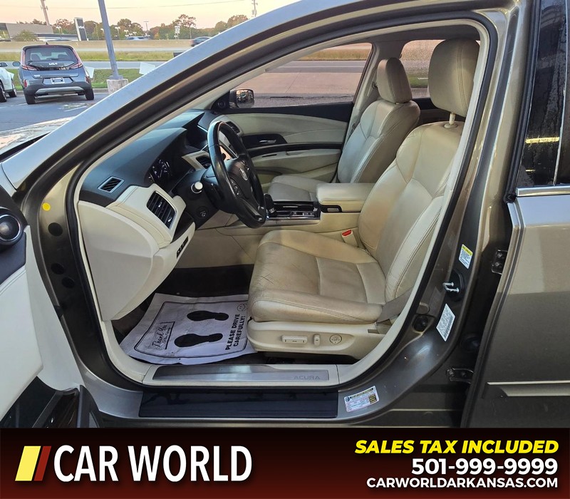 Acura RLX Vehicle Full-screen Gallery Image 8