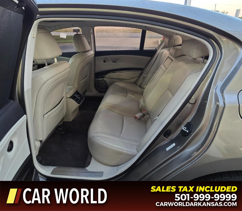 Acura RLX Vehicle Full-screen Gallery Image 11