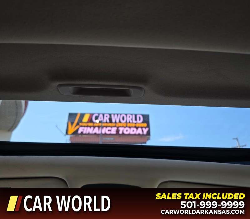 Acura MDX Vehicle Full-screen Gallery Image 23