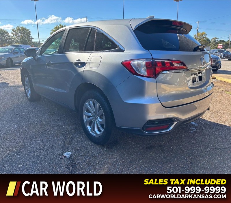 Acura RDX Vehicle Full-screen Gallery Image 7