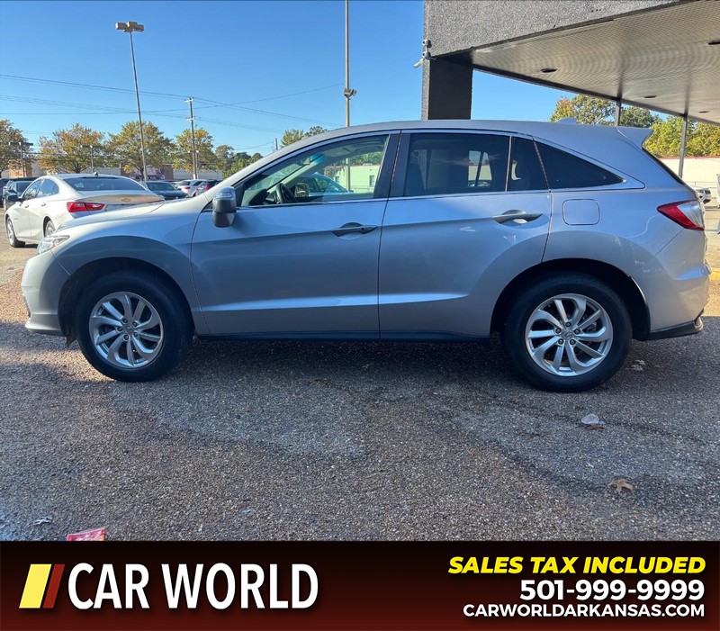 Acura RDX Vehicle Full-screen Gallery Image 8