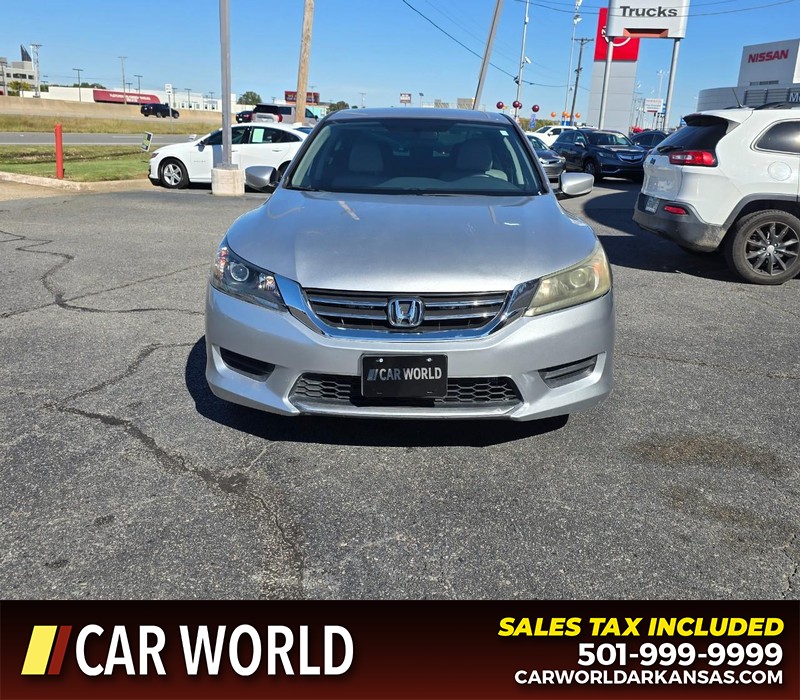 Honda Accord Sedan Vehicle Full-screen Gallery Image 2