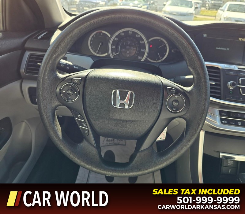 Honda Accord Sedan Vehicle Full-screen Gallery Image 14