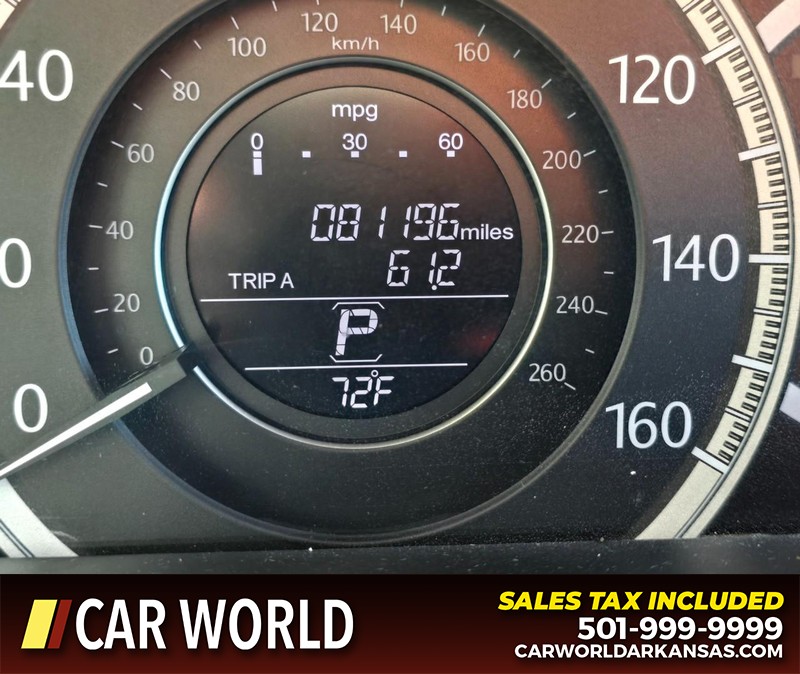 Honda Accord Sedan Vehicle Full-screen Gallery Image 15