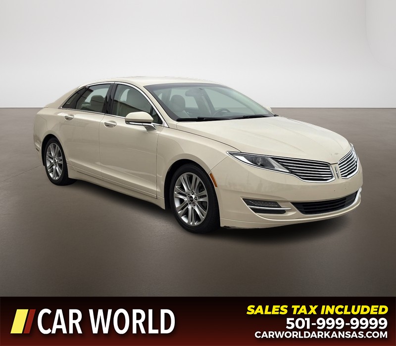 2015 Lincoln MKZ Hybrid's photo