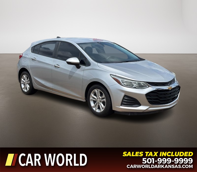 2019 Chevrolet Cruze LS Hatchback Auto's photo