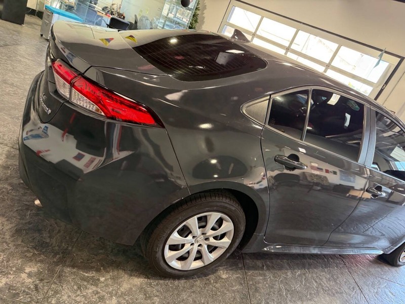 Toyota Corolla Vehicle Full-screen Gallery Image 33