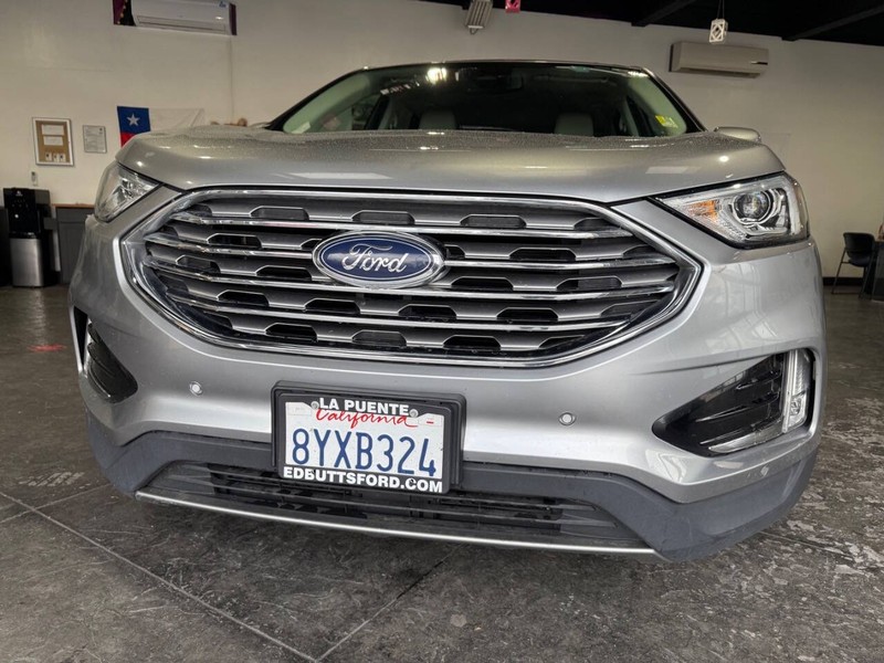 Ford Edge Vehicle Full-screen Gallery Image 50