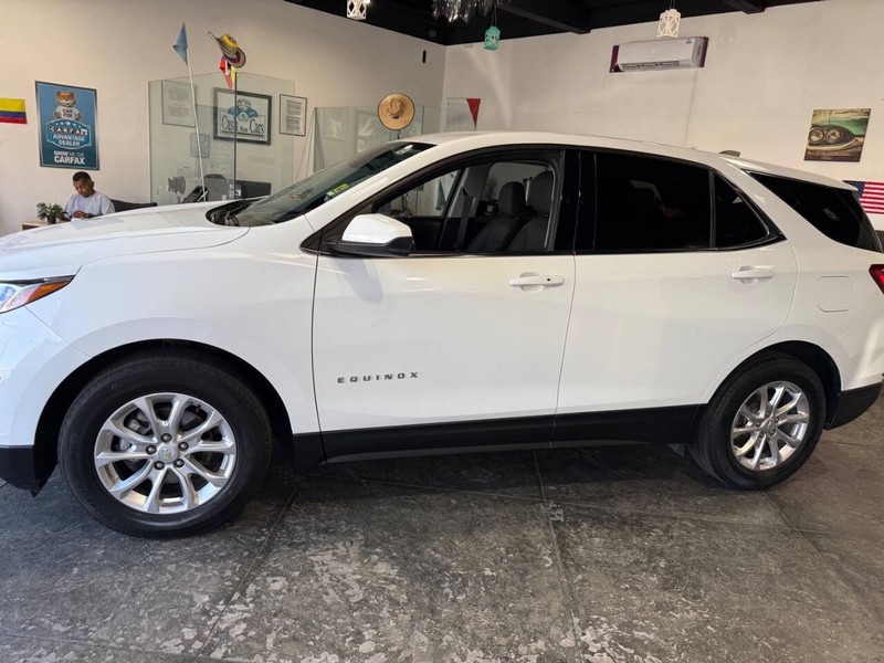 Chevrolet Equinox Vehicle Full-screen Gallery Image 07
