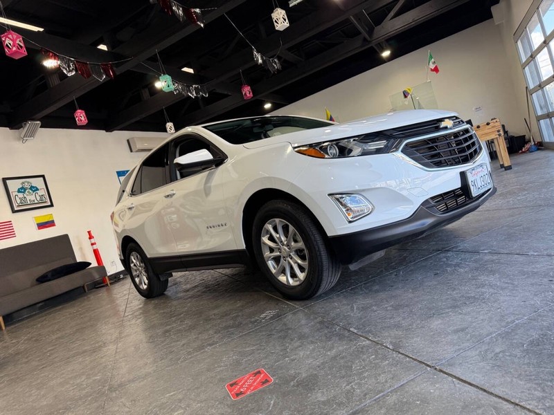 Chevrolet Equinox Vehicle Full-screen Gallery Image 37