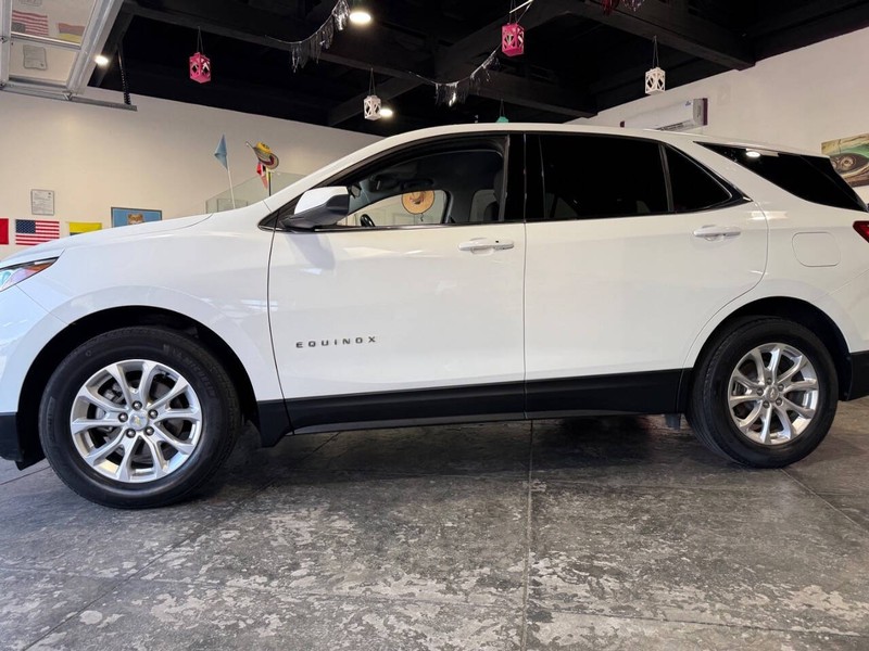 Chevrolet Equinox Vehicle Full-screen Gallery Image 39