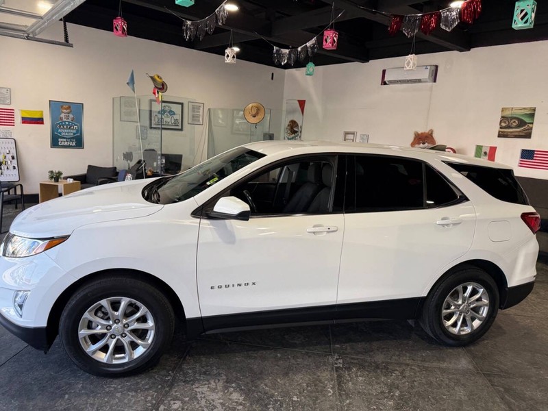 Chevrolet Equinox Vehicle Full-screen Gallery Image 41