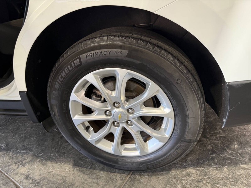 Chevrolet Equinox Vehicle Full-screen Gallery Image 49