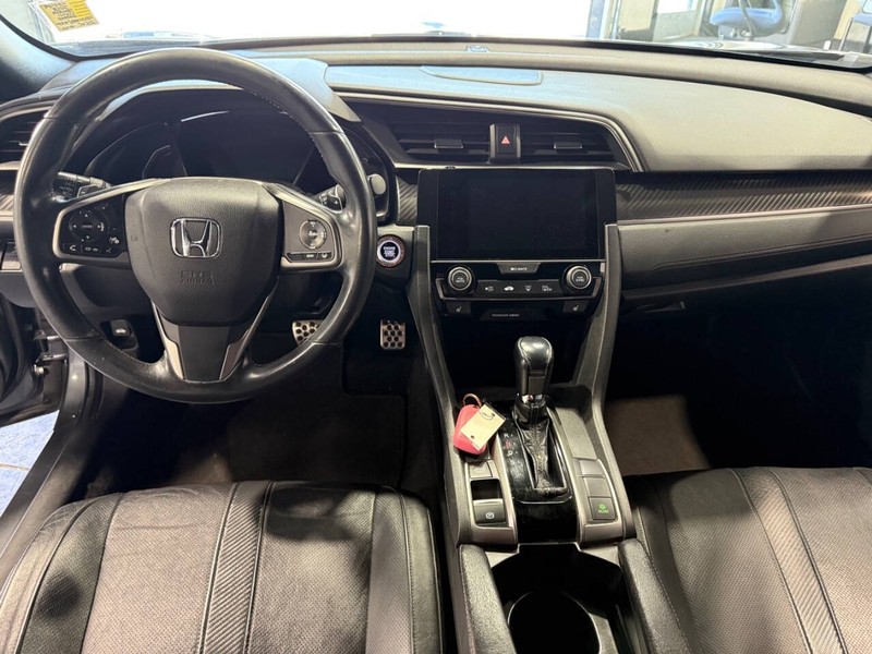 Honda Civic Hatchback Vehicle Full-screen Gallery Image 42