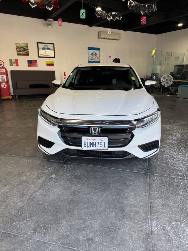 Honda Insight Vehicle Full-screen Gallery Image 03
