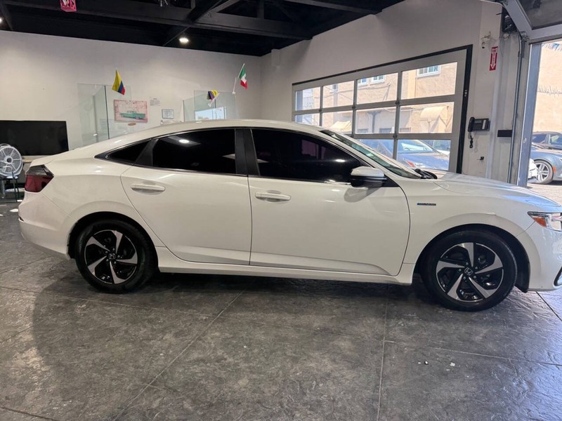 Honda Insight Vehicle Full-screen Gallery Image 30