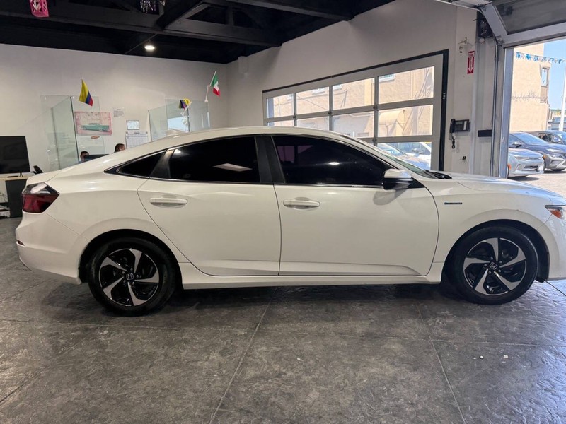 Honda Insight Vehicle Full-screen Gallery Image 31