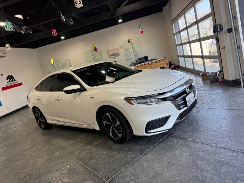Honda Insight Vehicle Full-screen Gallery Image 35