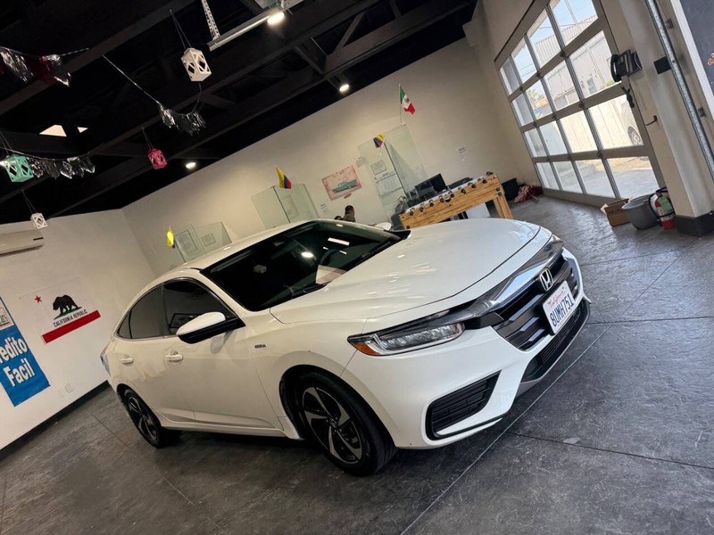 Honda Insight Vehicle Full-screen Gallery Image 40
