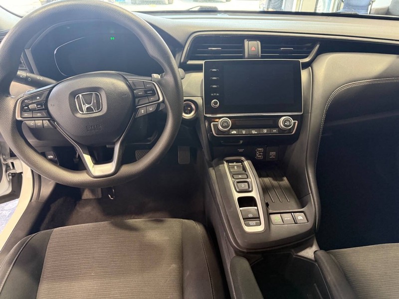 Honda Insight Vehicle Full-screen Gallery Image 49