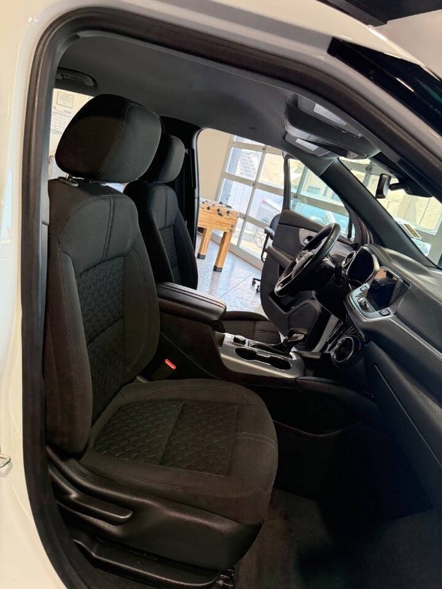 Chevrolet Blazer Vehicle Full-screen Gallery Image 46