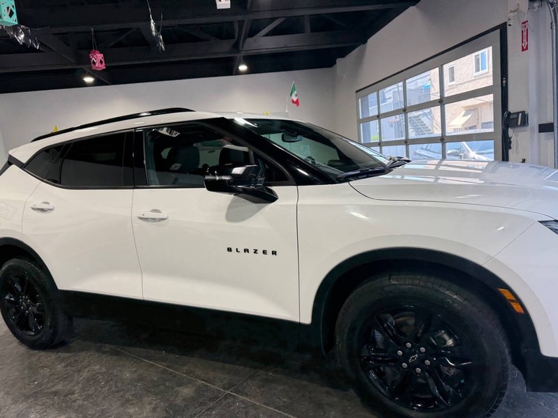 Chevrolet Blazer Vehicle Full-screen Gallery Image 33