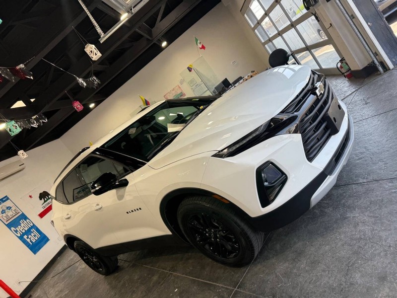 Chevrolet Blazer Vehicle Full-screen Gallery Image 36