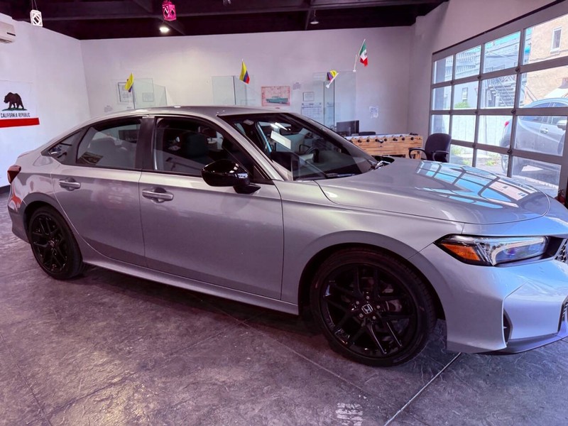 Honda Civic Sedan Vehicle Full-screen Gallery Image 28