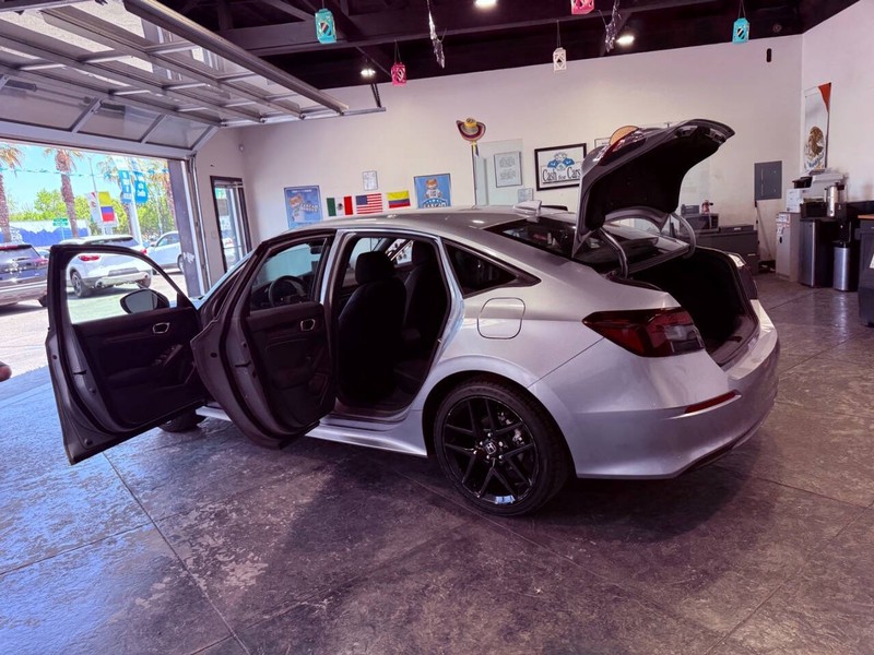 Honda Civic Sedan Vehicle Full-screen Gallery Image 50
