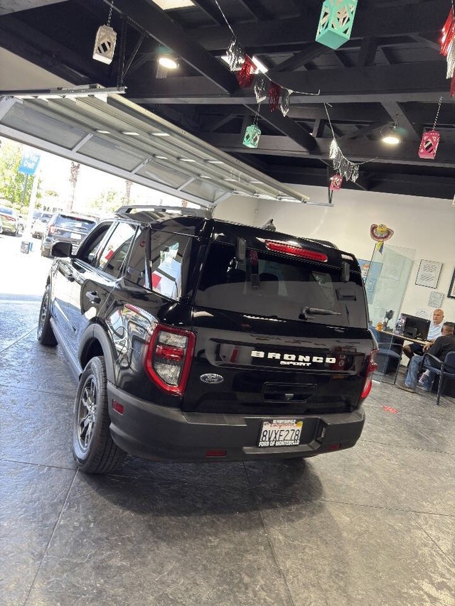 Ford Bronco Sport Vehicle Full-screen Gallery Image 22